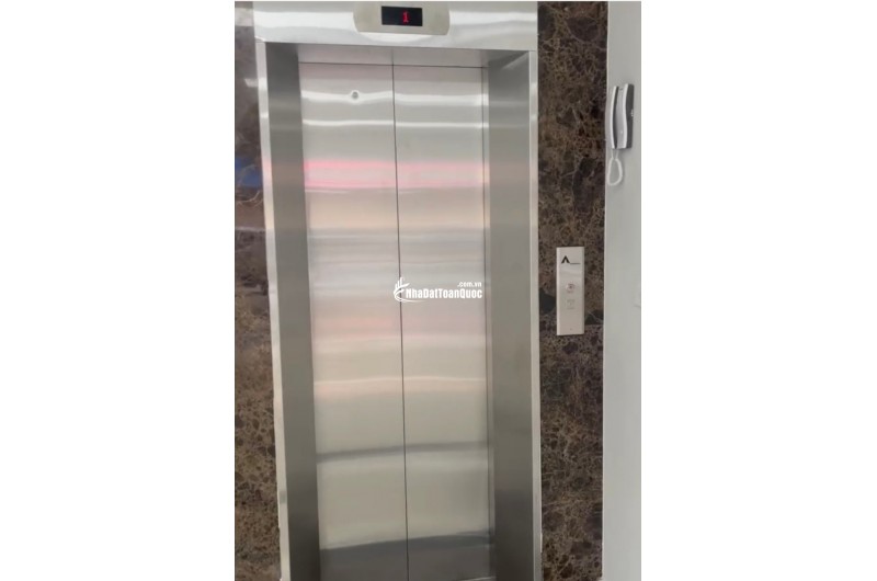 Tôi cho thuê nhà lô góc, mới,vỉa hè, 116m2- 5T, Nguyễn Thị Định_44 Tr